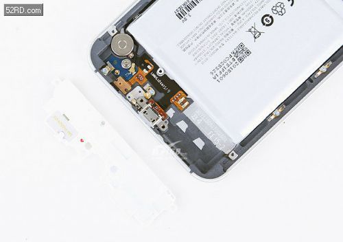 拆解魅族MX5:与MTK愈发默契,金属背盖挡不住