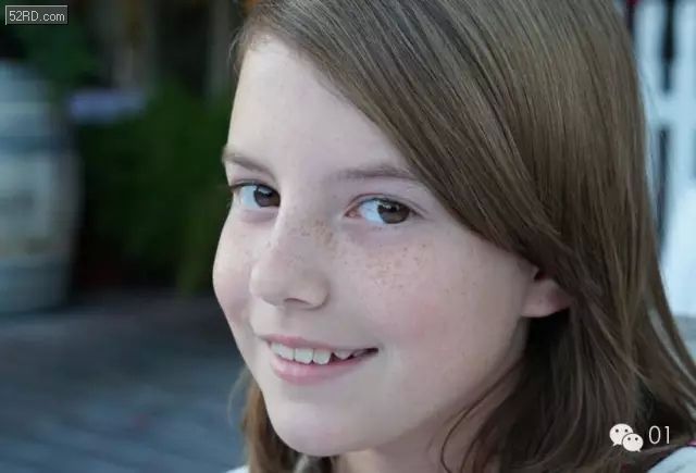 发布全新镜头 索尼就这样干死了单反 - 我爱研