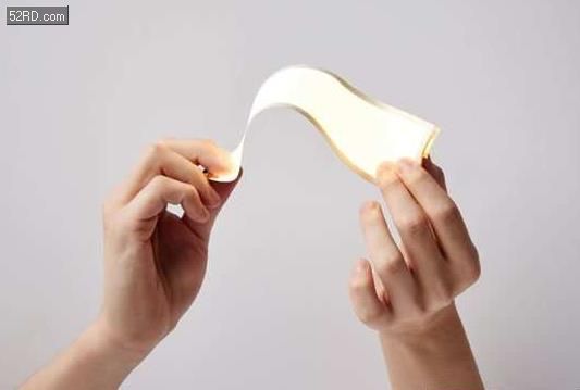 大陆供应链大器挑战三星OLED,跳过硬板直上软