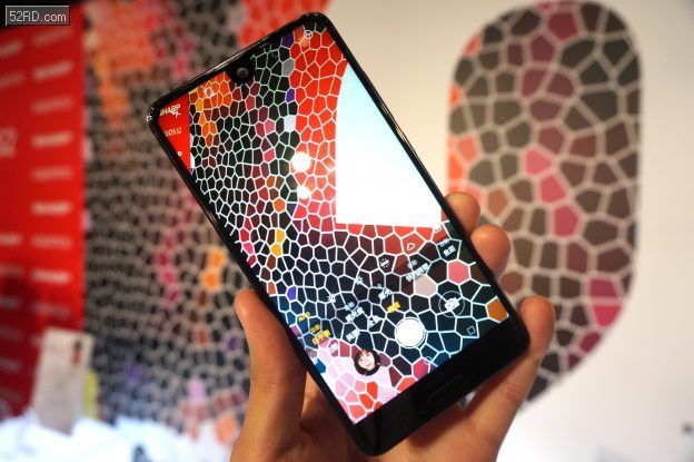 夏普在中国台湾地区推出全屏幕旗舰 AQUOS