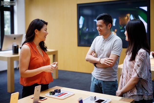 葛越已开始在上海与中国同事们交流